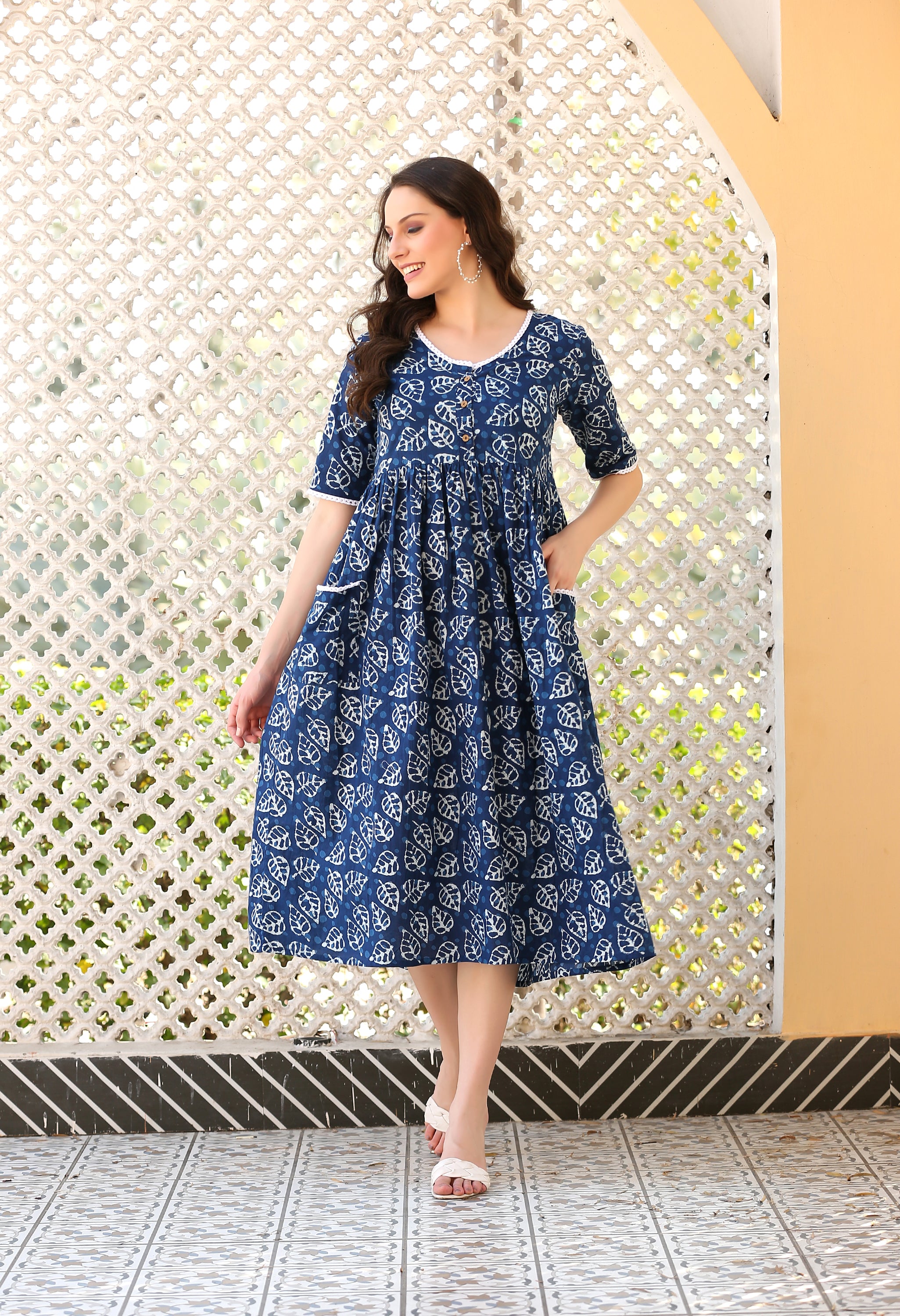 Indigo Pocket Dress – Decked Up