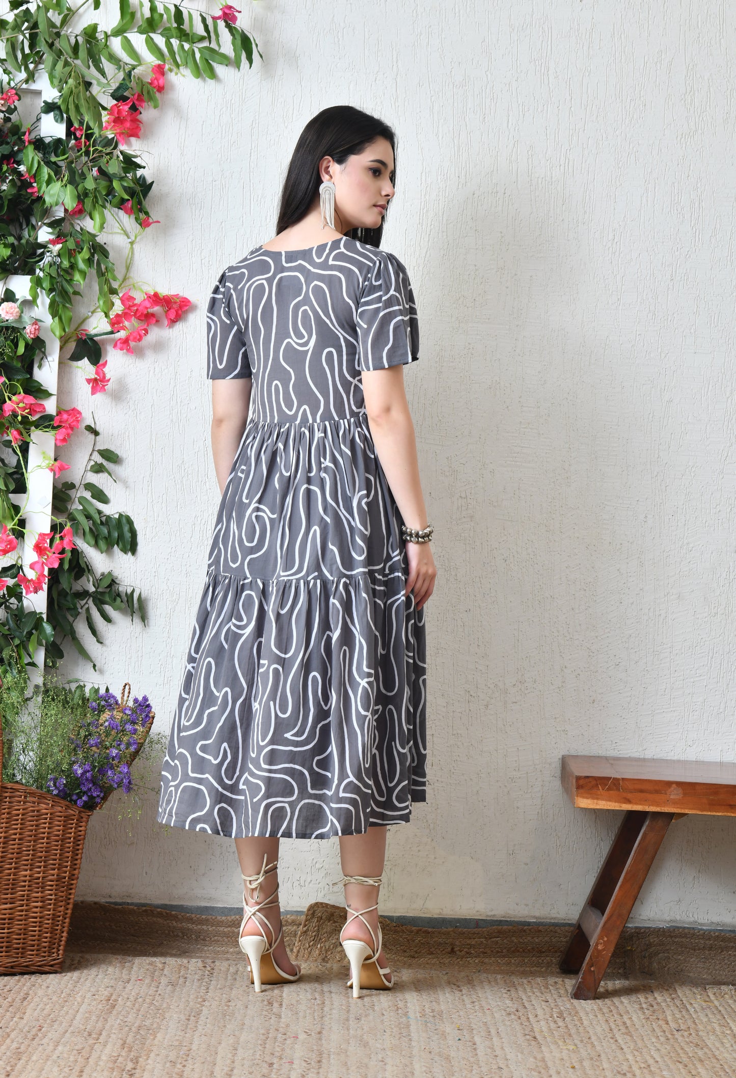 Abstract Wrap