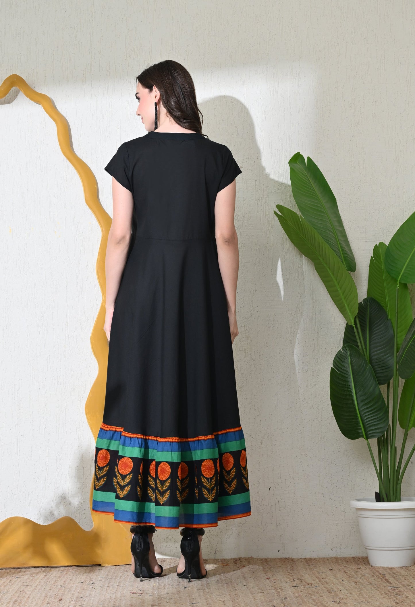 Malika Black Dress
