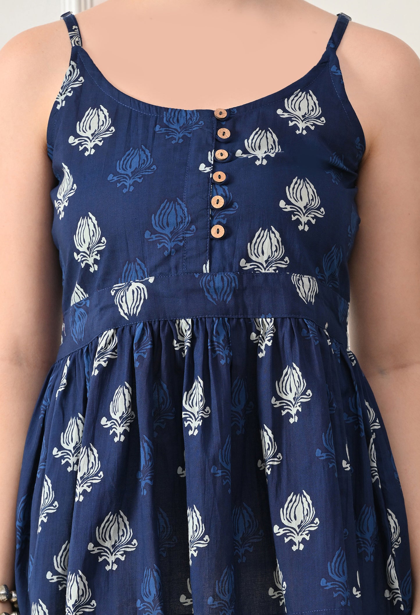 BLUE Dove Top