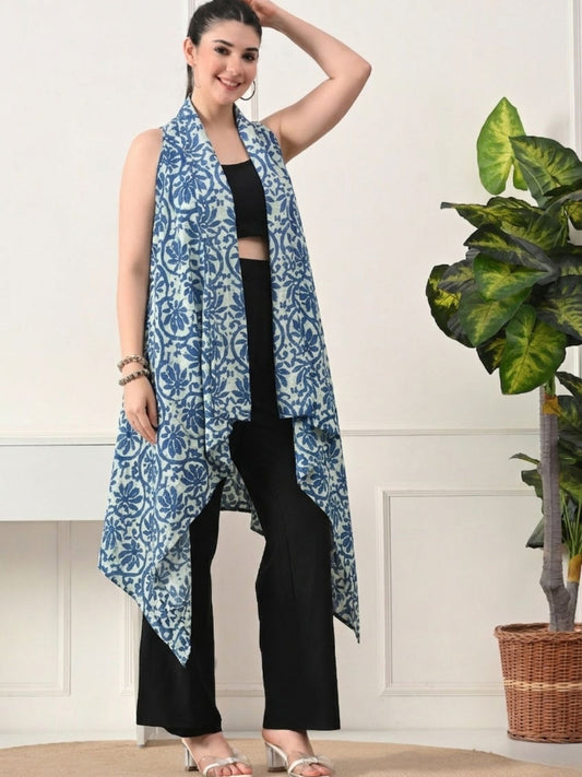 Summer Waterfall Shrug