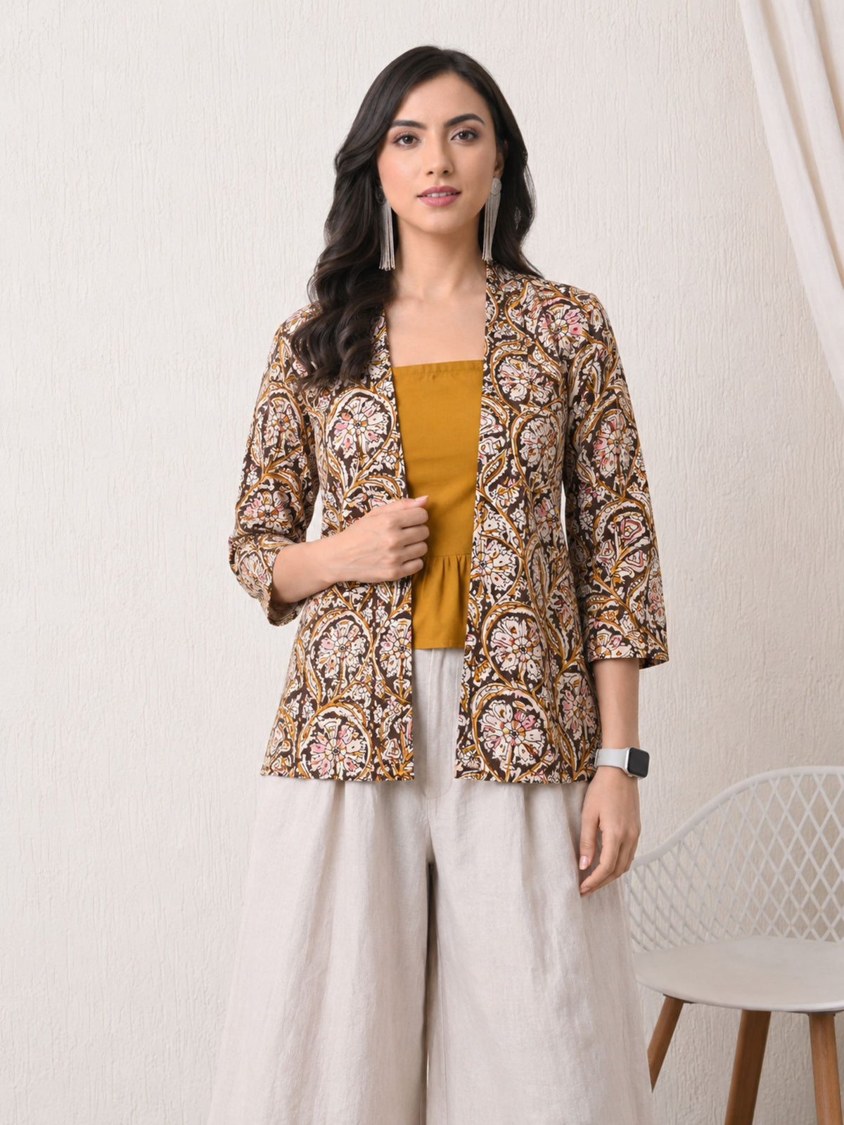 Earthy Shrug