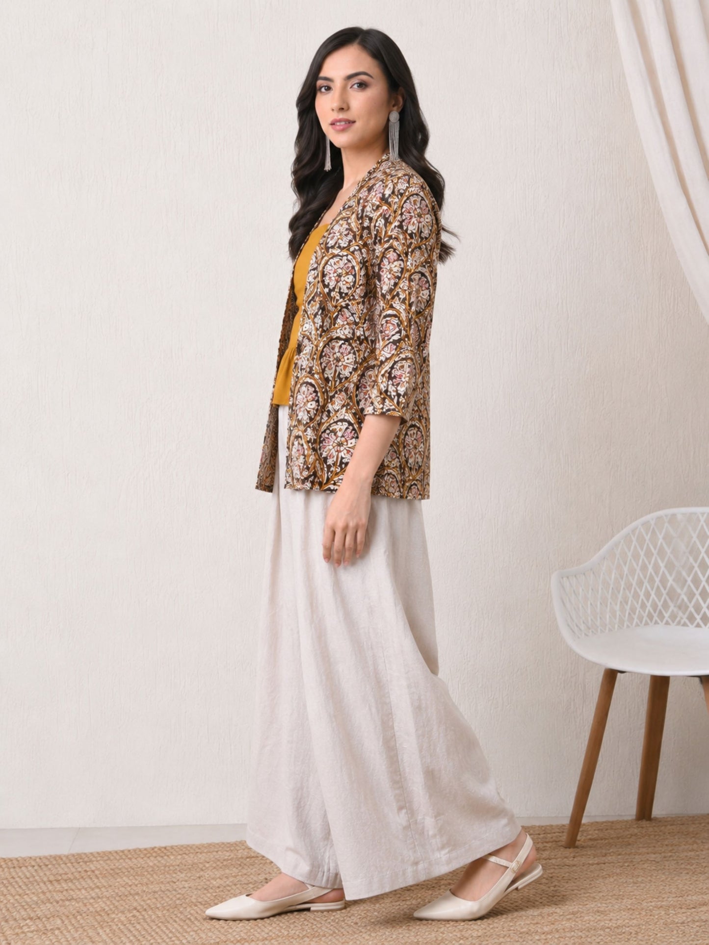 Earthy Shrug