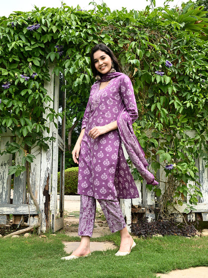 Purple Embroidered Kurta pant Dupatta Set