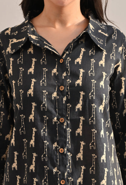 The Giraffe Shirt