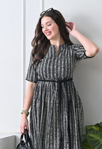 Mono Wave Dress