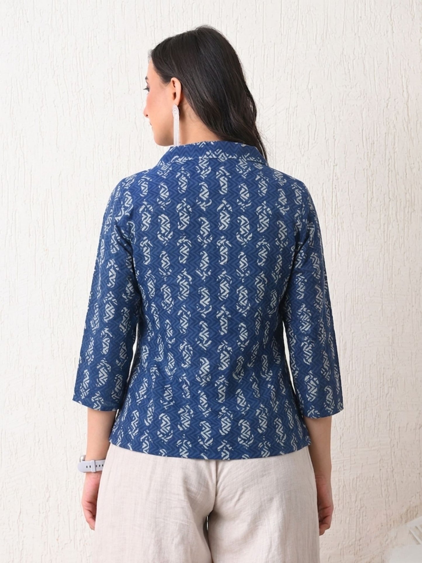 Indi Open Shrug