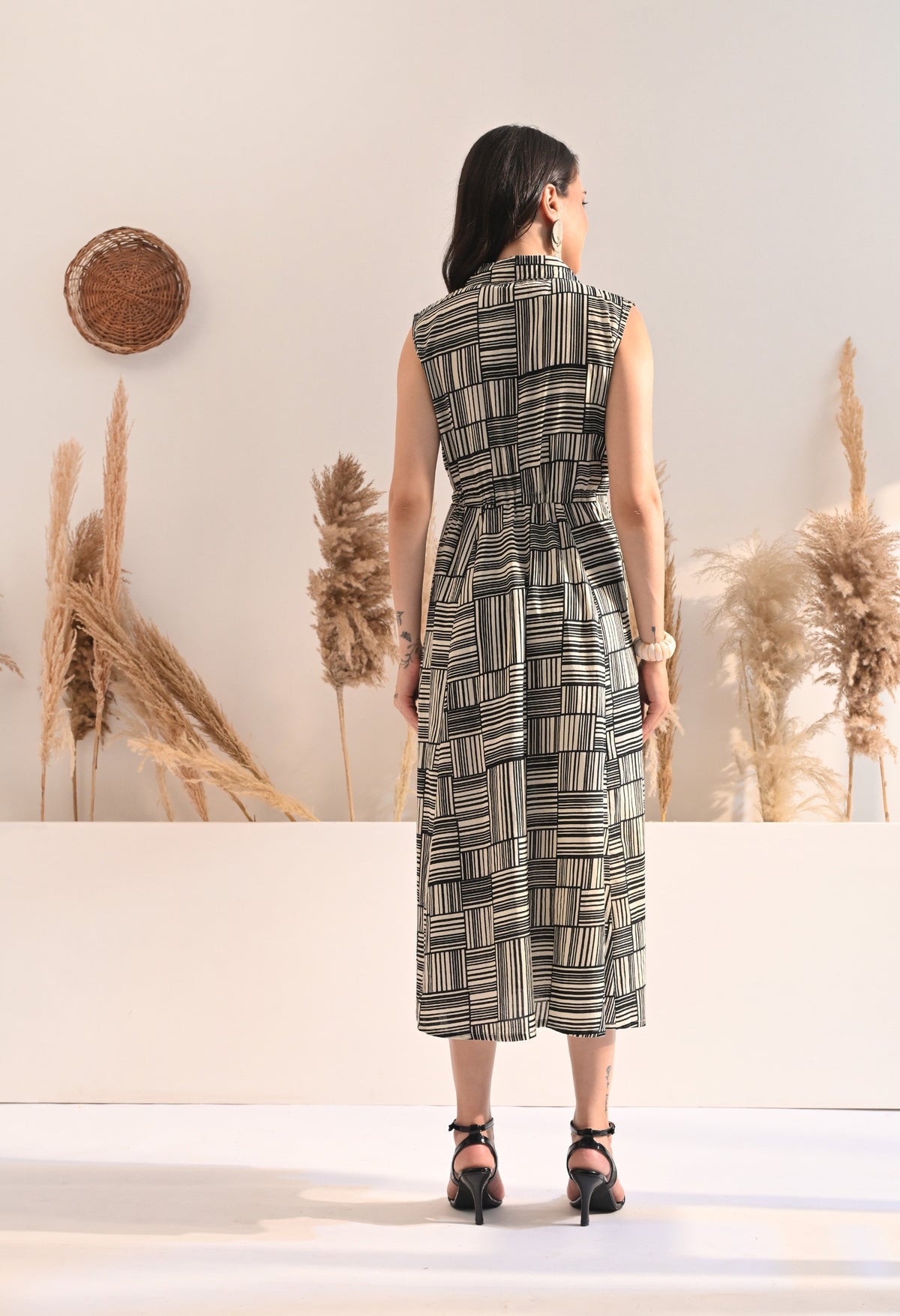 Mono Fit Dress