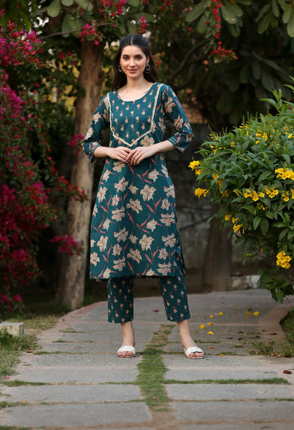 Khushali Green Yok Kurta Pant set