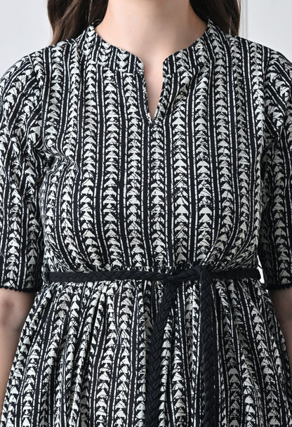 Mono Wave Dress