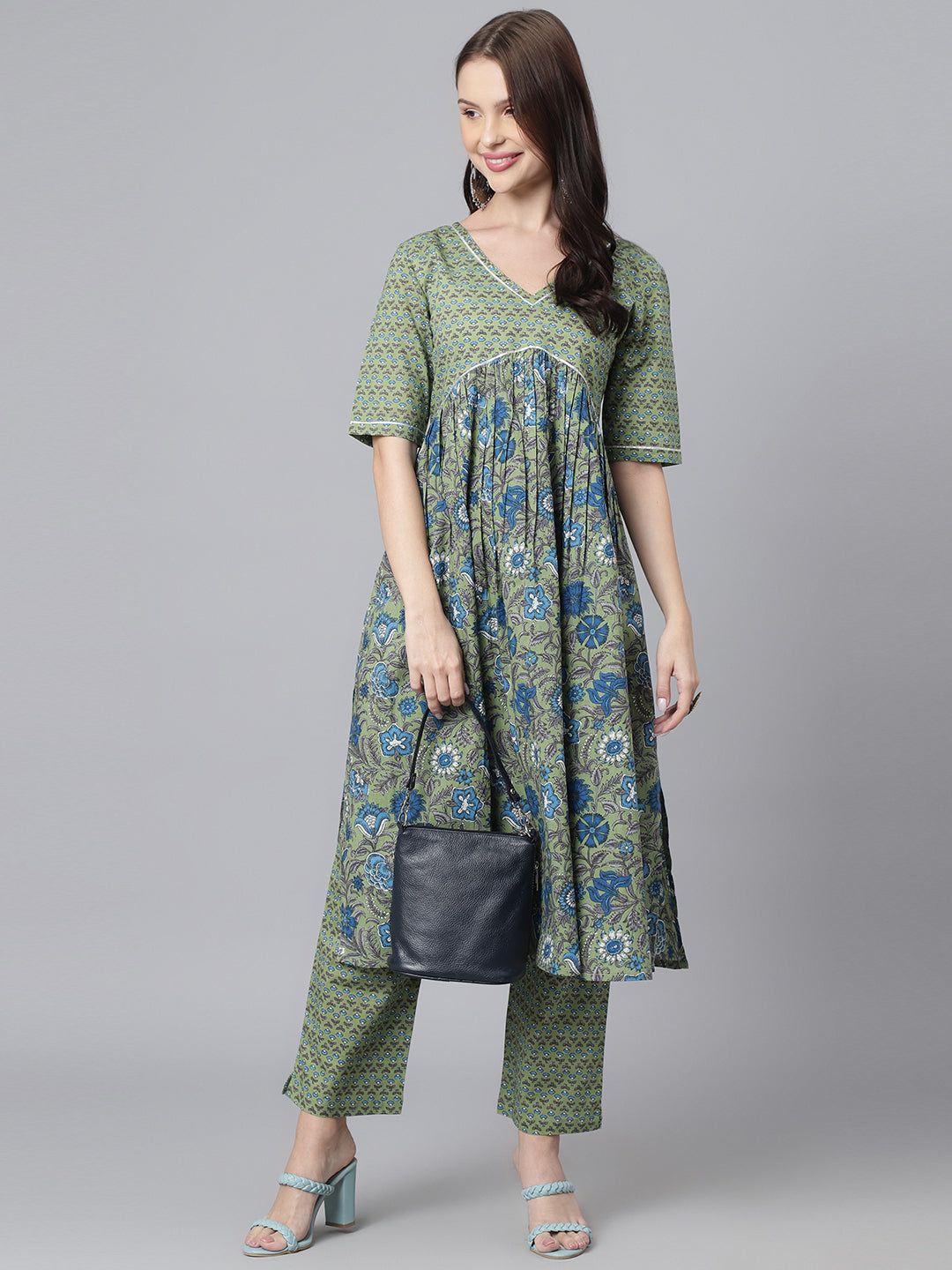 Green Floral Cotton Printed V Neck A-Line Kurta