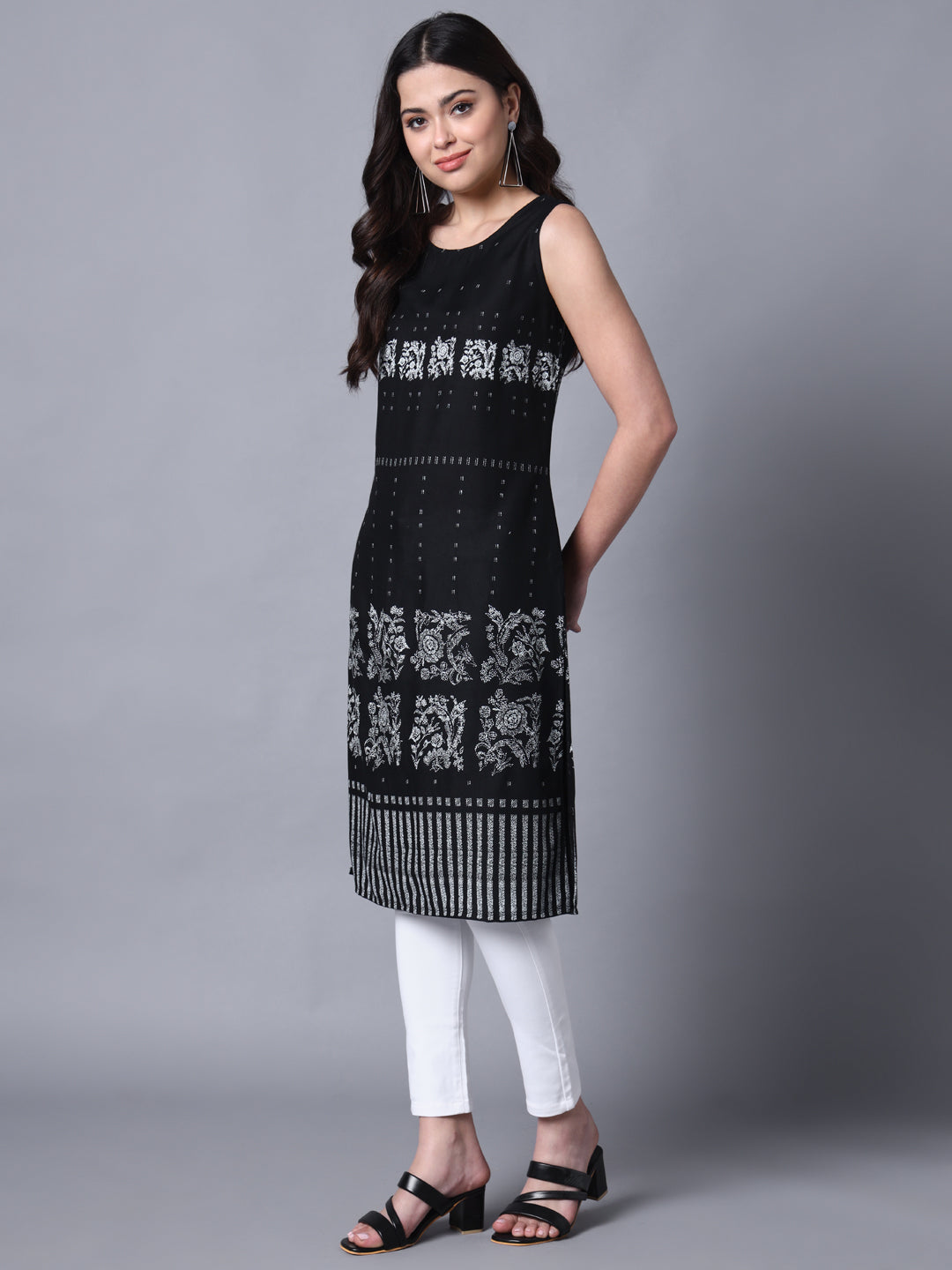 Black Rayon Print Strapy Straight Sleeveless Kurta